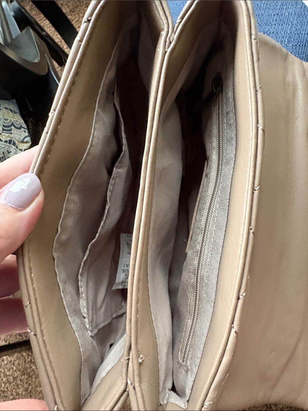 Badgley Mischka NWT Quilted Crossbody Bag in Taupe Brown - Picture 6 of 6